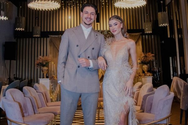İstenmeyen Gelin Sürprizi: Futbolcu Enis Destan ve Eşi Balayı Pozlarıyla Gündemde